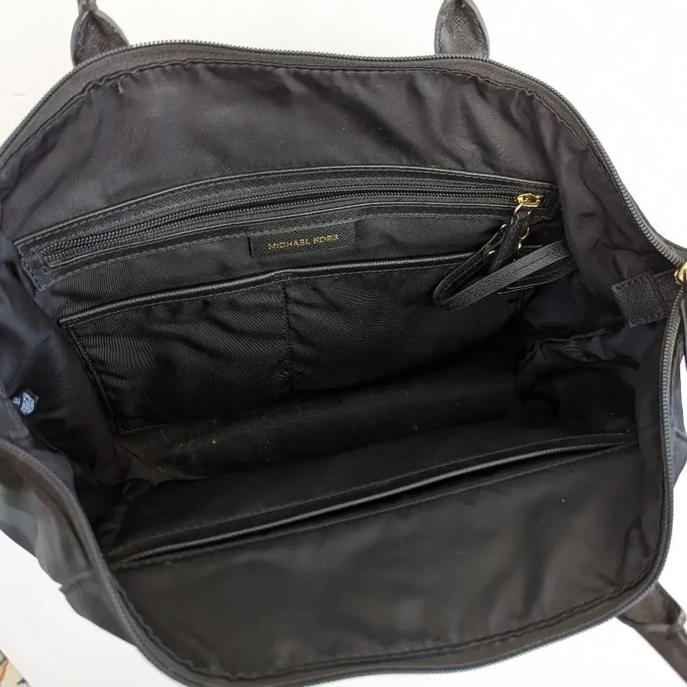 Michael Kors preowned minimal